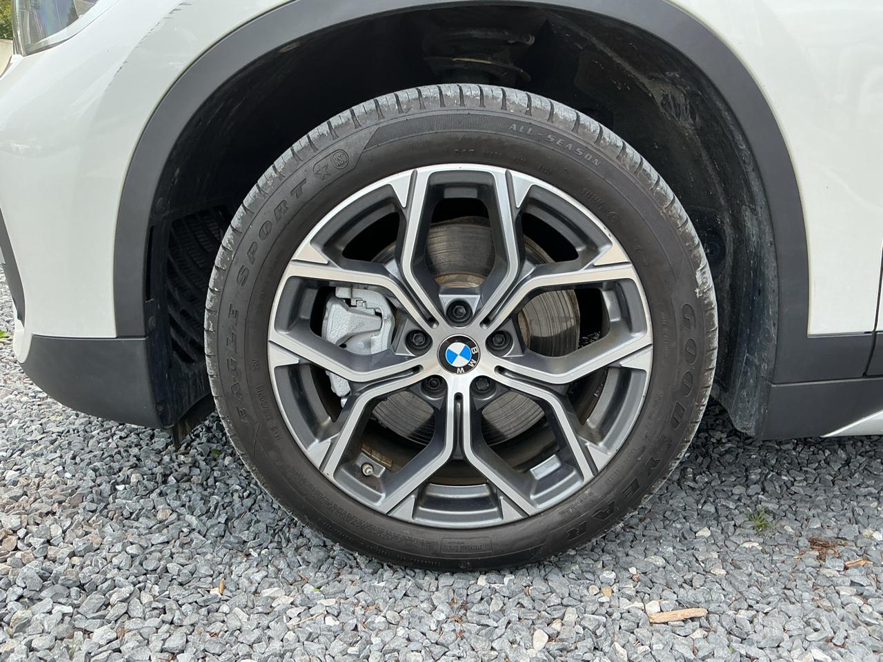BMW X1 xDrive28i Sports Activity Vehicle 2021