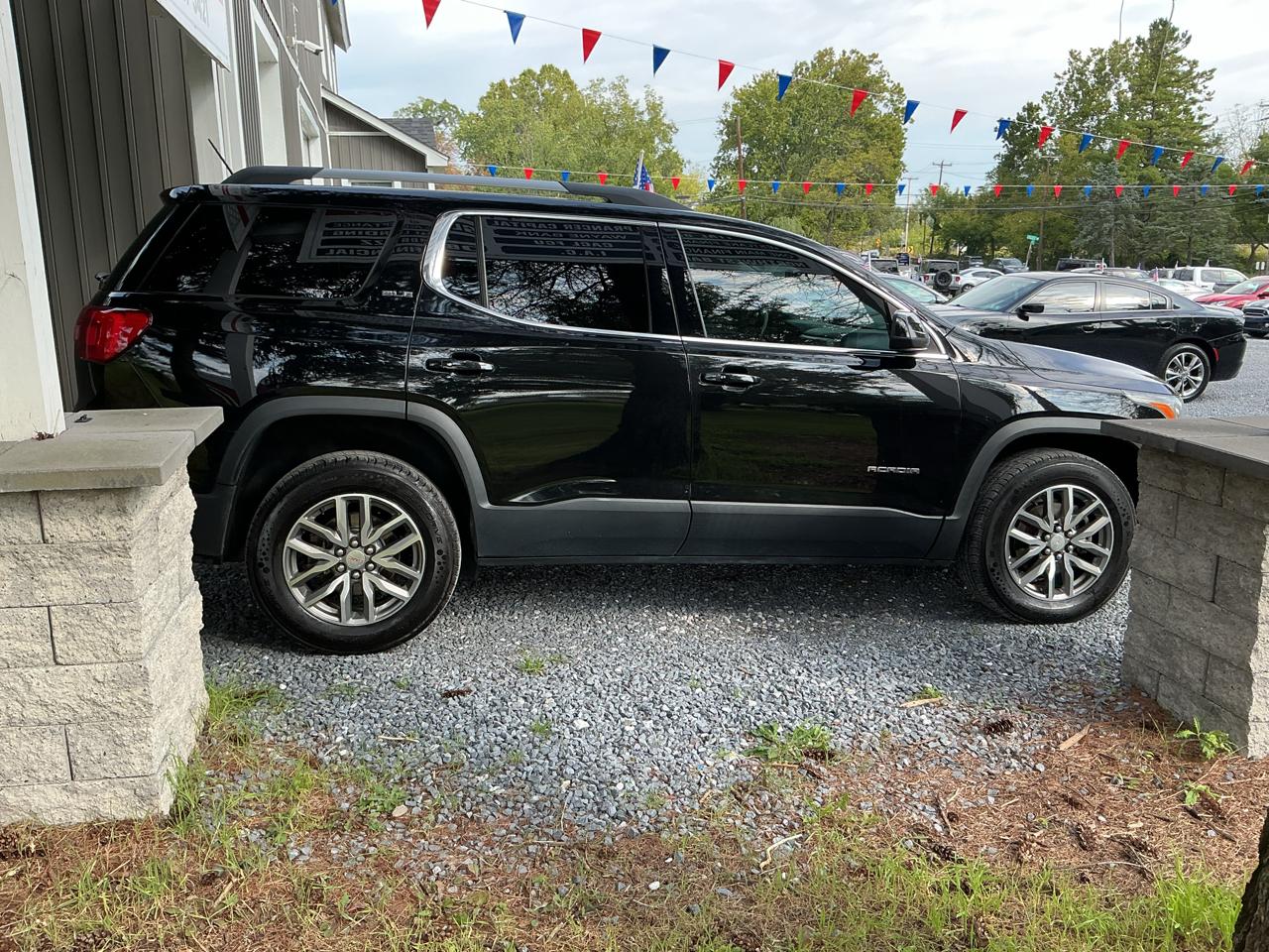 GMC Acadia FWD 4dr SLE w/SLE-2 2019