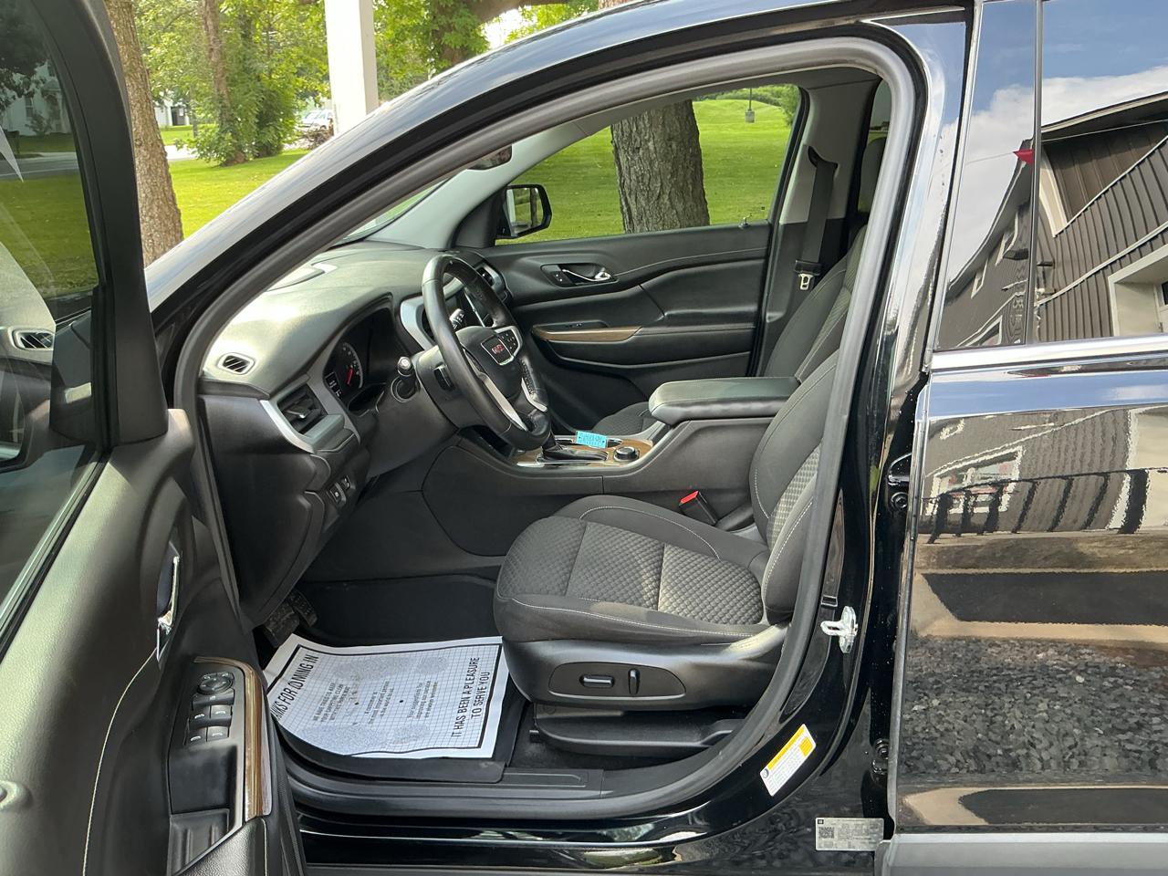 GMC Acadia FWD 4dr SLE w/SLE-2 2019
