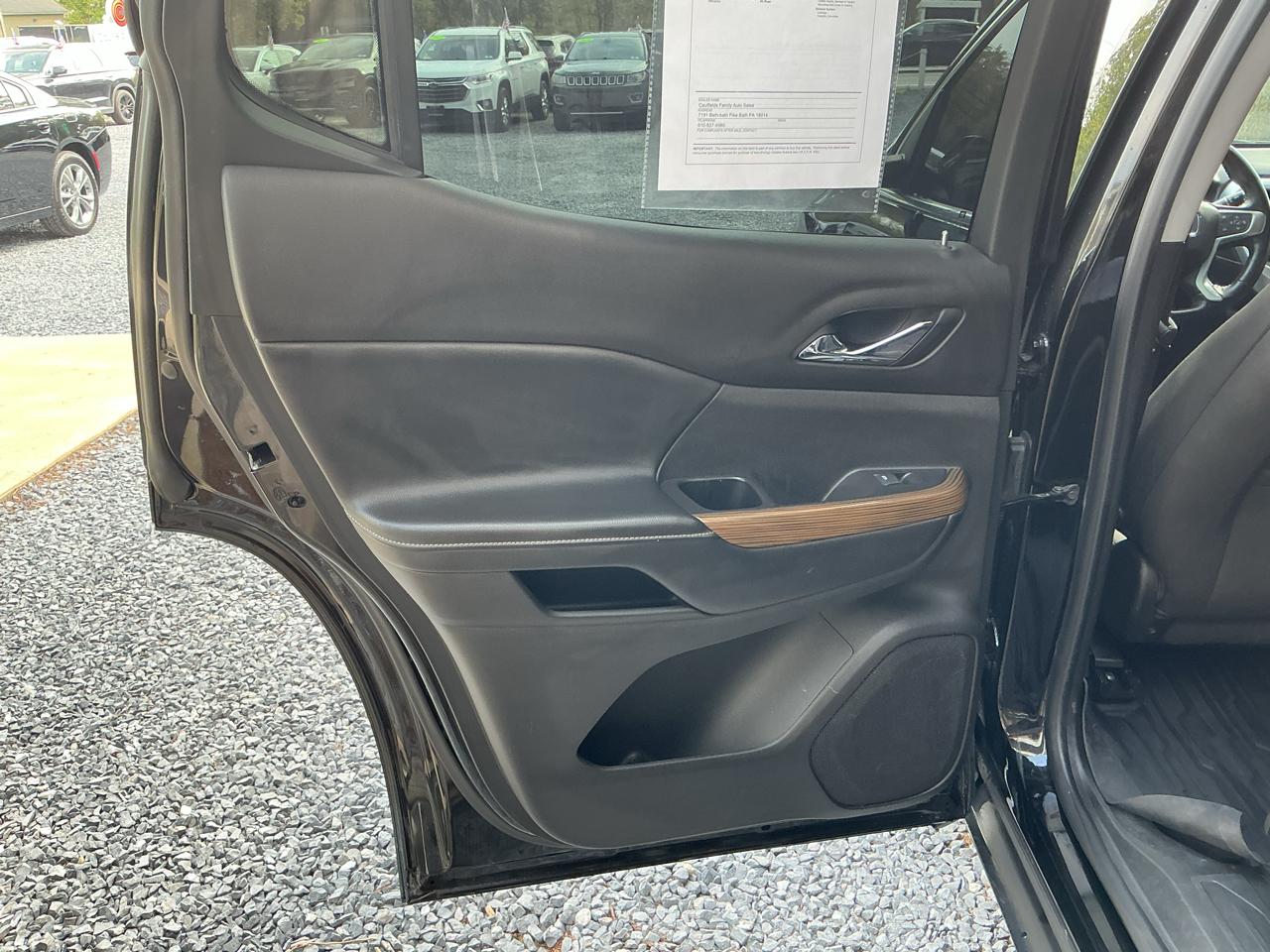 GMC Acadia FWD 4dr SLE w/SLE-2 2019