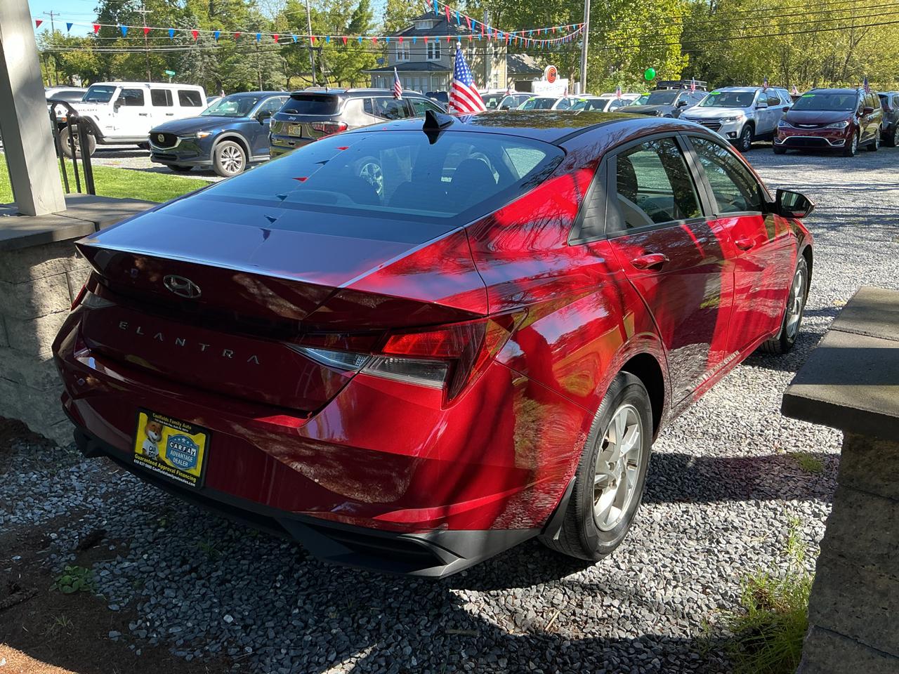 Hyundai Elantra SE IVT 2023
