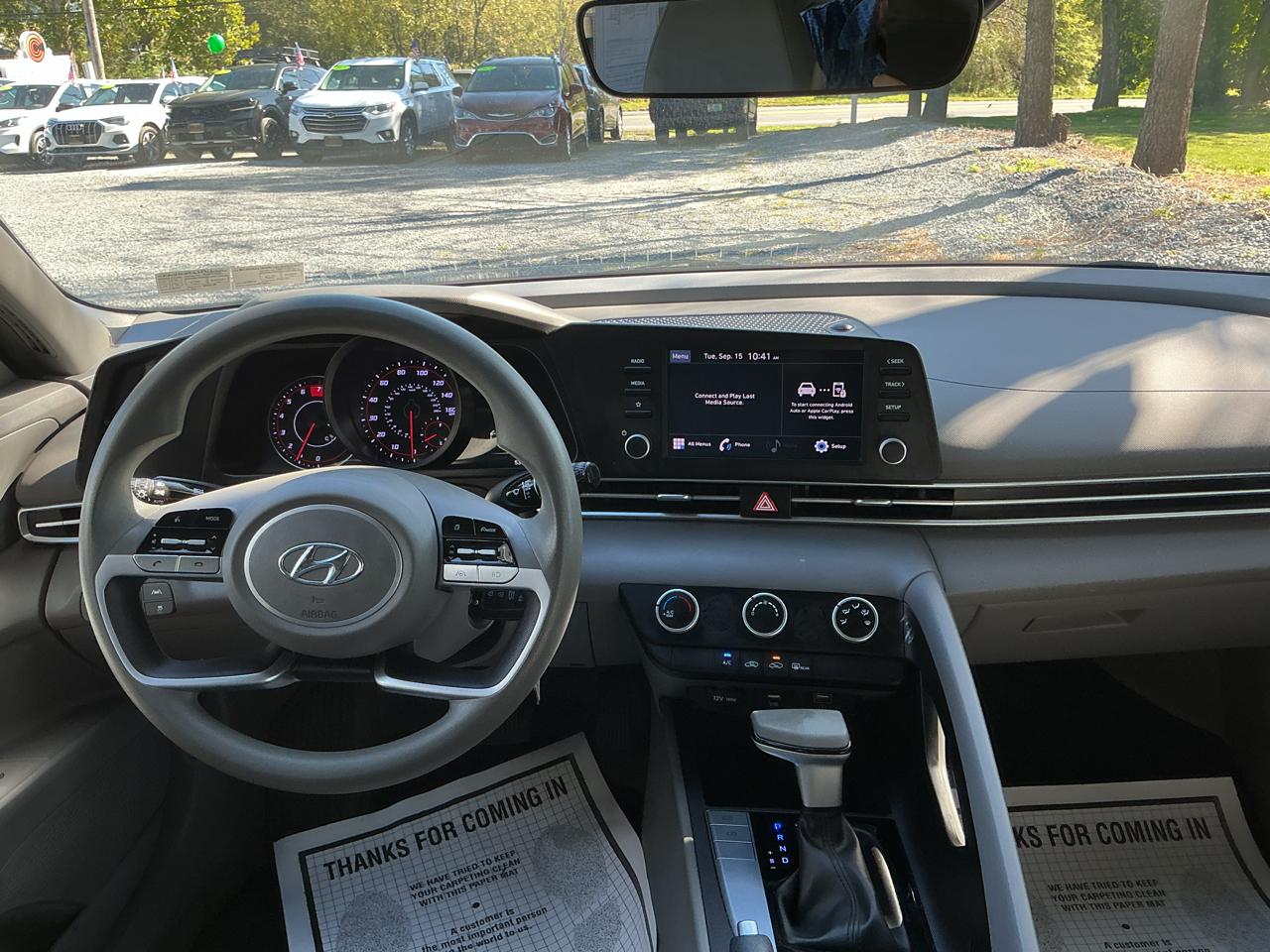 Hyundai Elantra SE IVT 2023