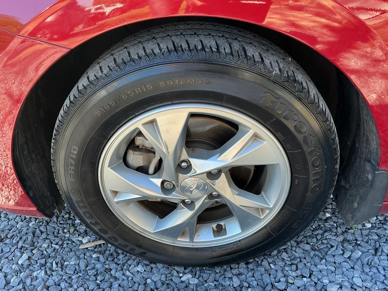 Hyundai Elantra SE IVT 2023