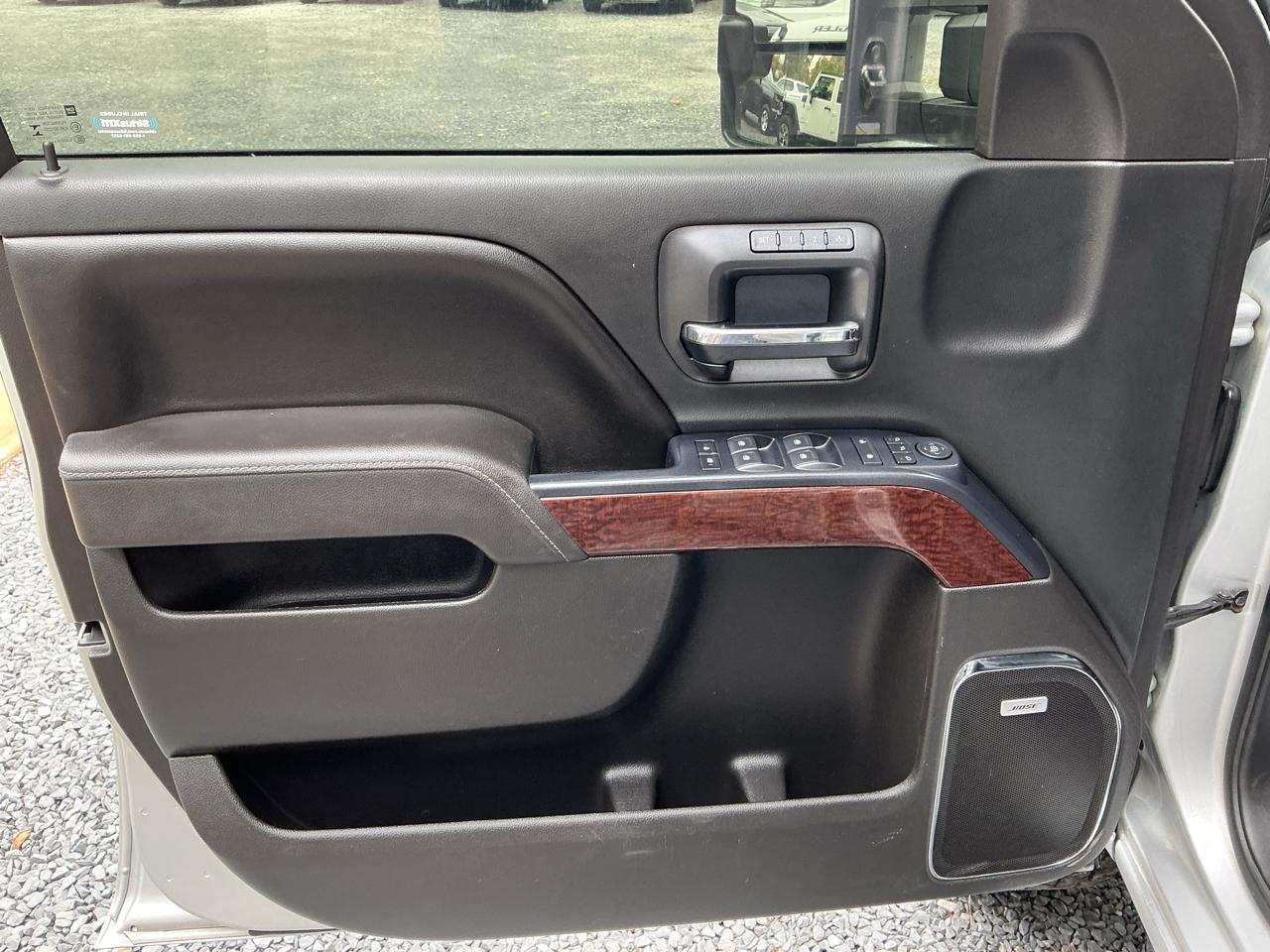 GMC Sierra 2500HD 4WD Crew Cab 153.7" SLT 2017