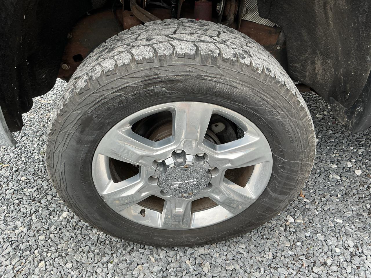 GMC Sierra 2500HD 4WD Crew Cab 153.7" SLT 2017