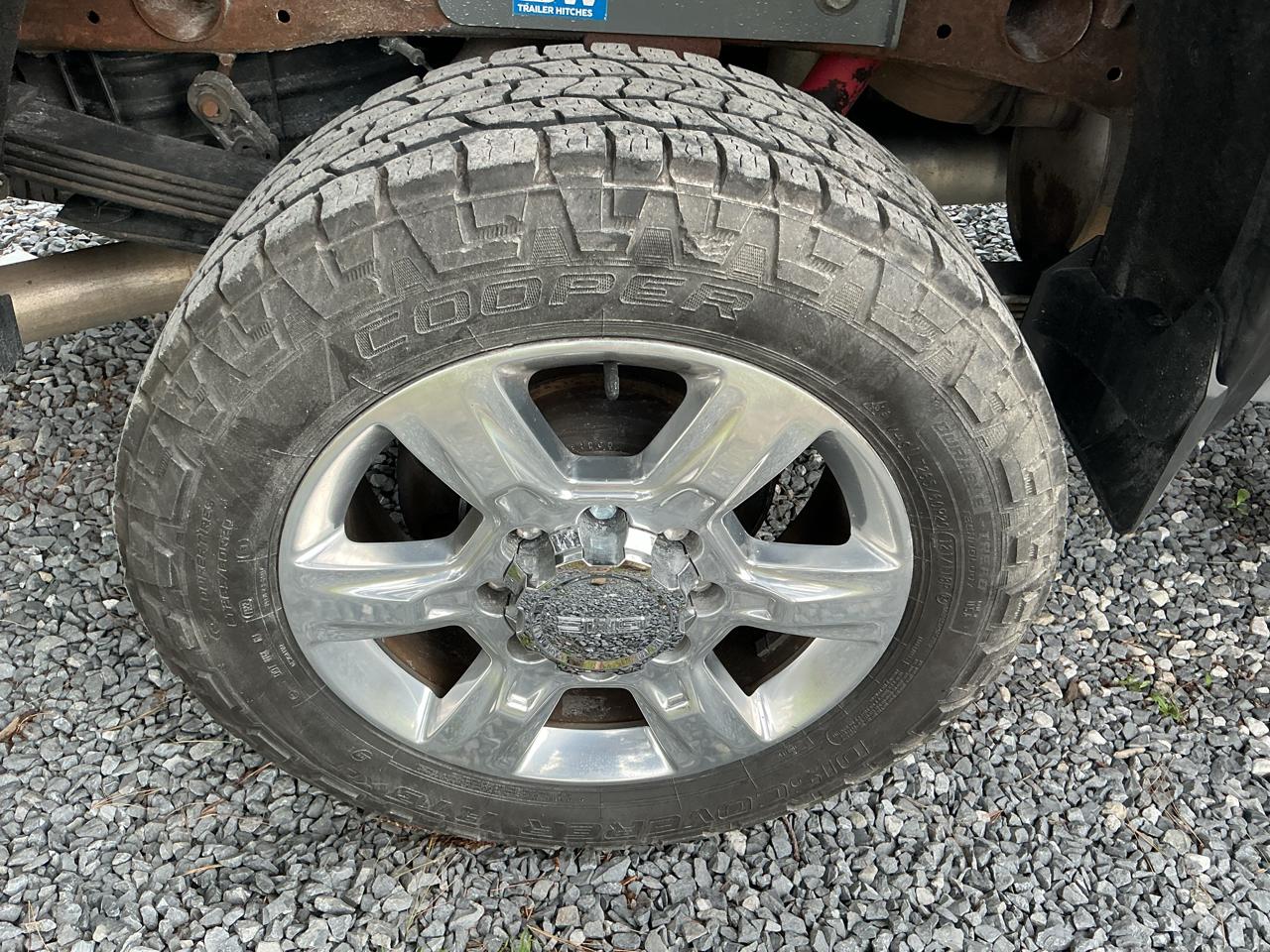 GMC Sierra 2500HD 4WD Crew Cab 153.7" SLT 2017