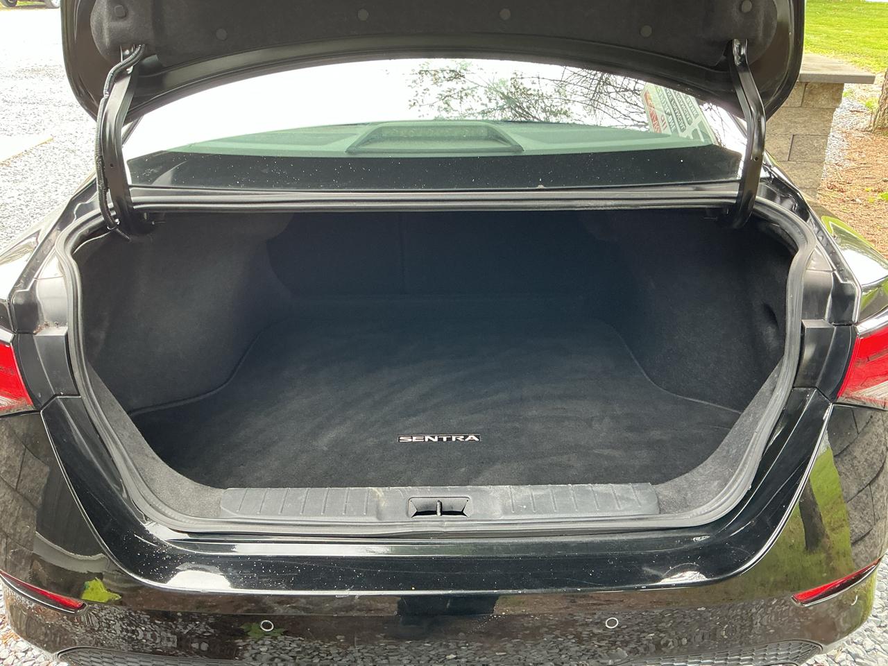 Nissan Sentra SV CVT 2025