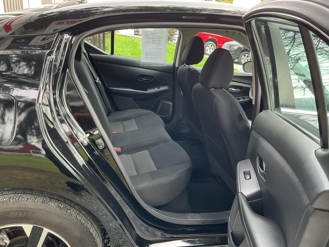 Nissan Sentra SV CVT 2025