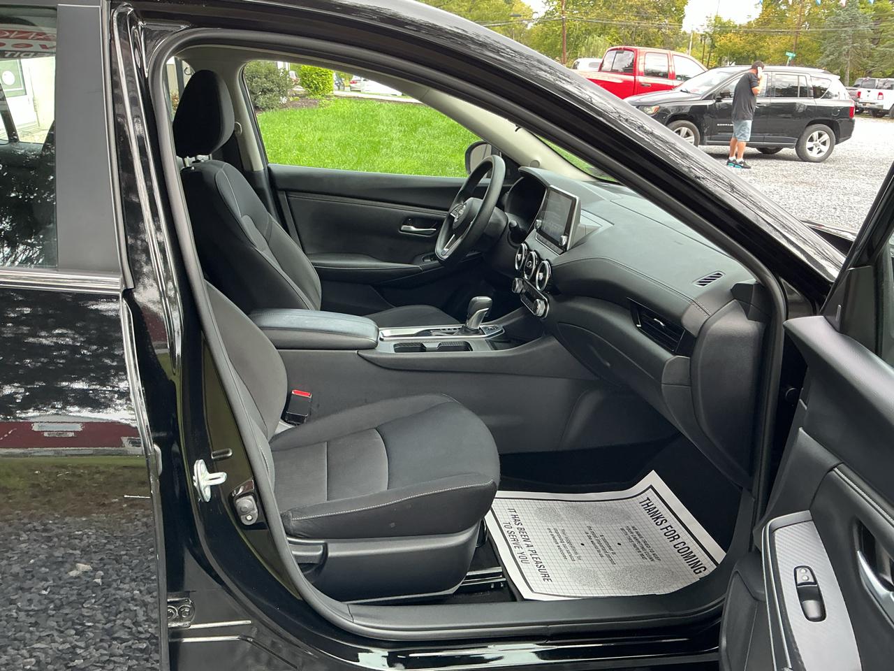 Nissan Sentra SV CVT 2025