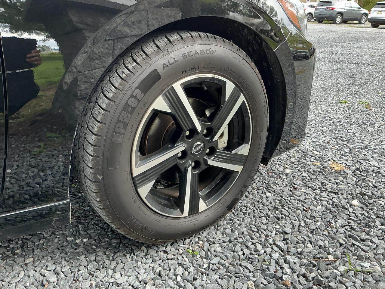Nissan Sentra SV CVT 2025