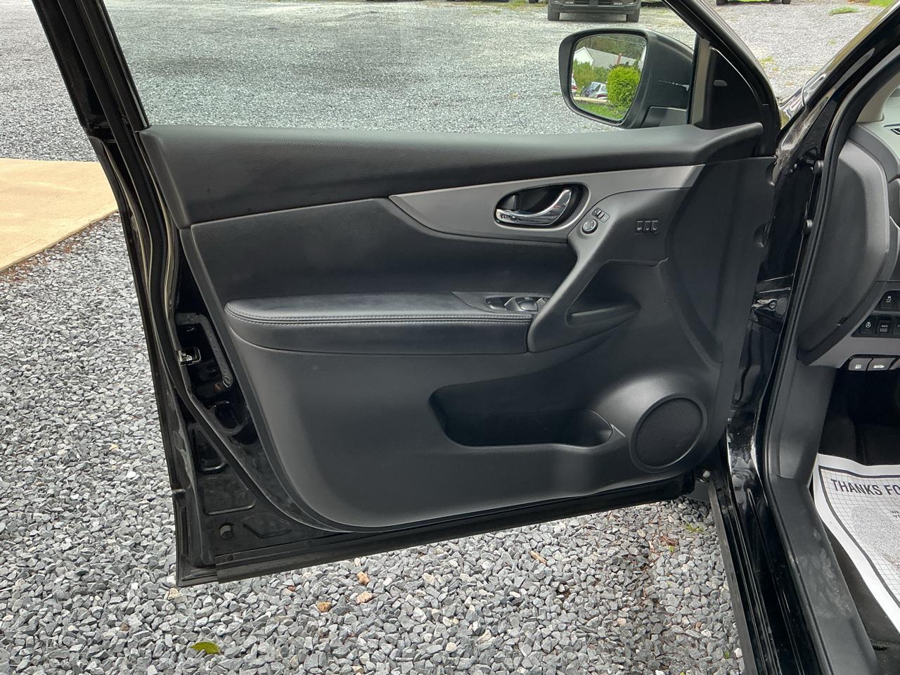 Nissan Rogue Sport AWD SV 2020