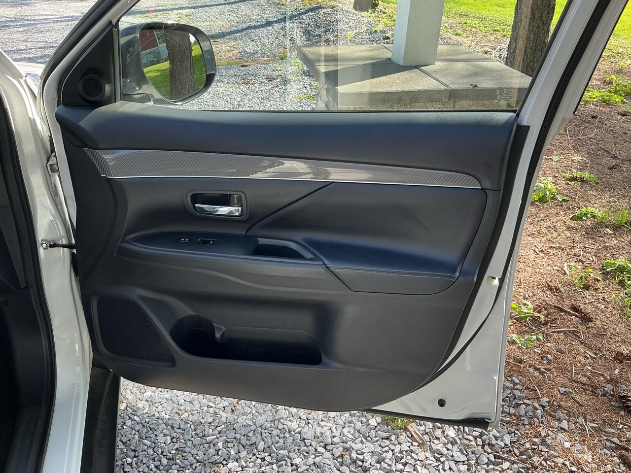Mitsubishi Outlander SEL S-AWC 2020