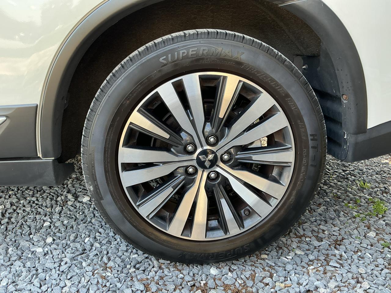 Mitsubishi Outlander SEL S-AWC 2020