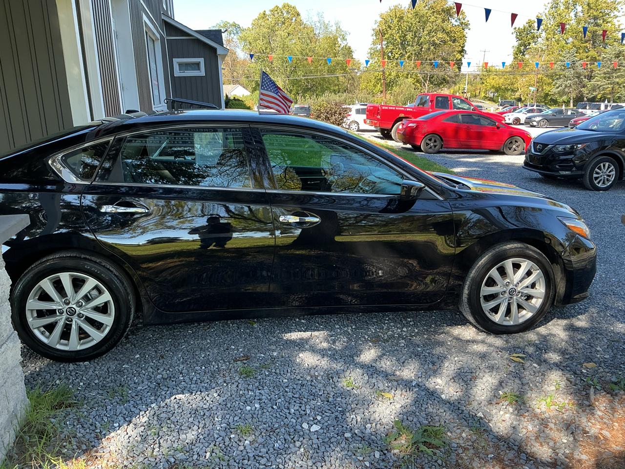 Nissan Altima 2.5 SV Sedan 2018
