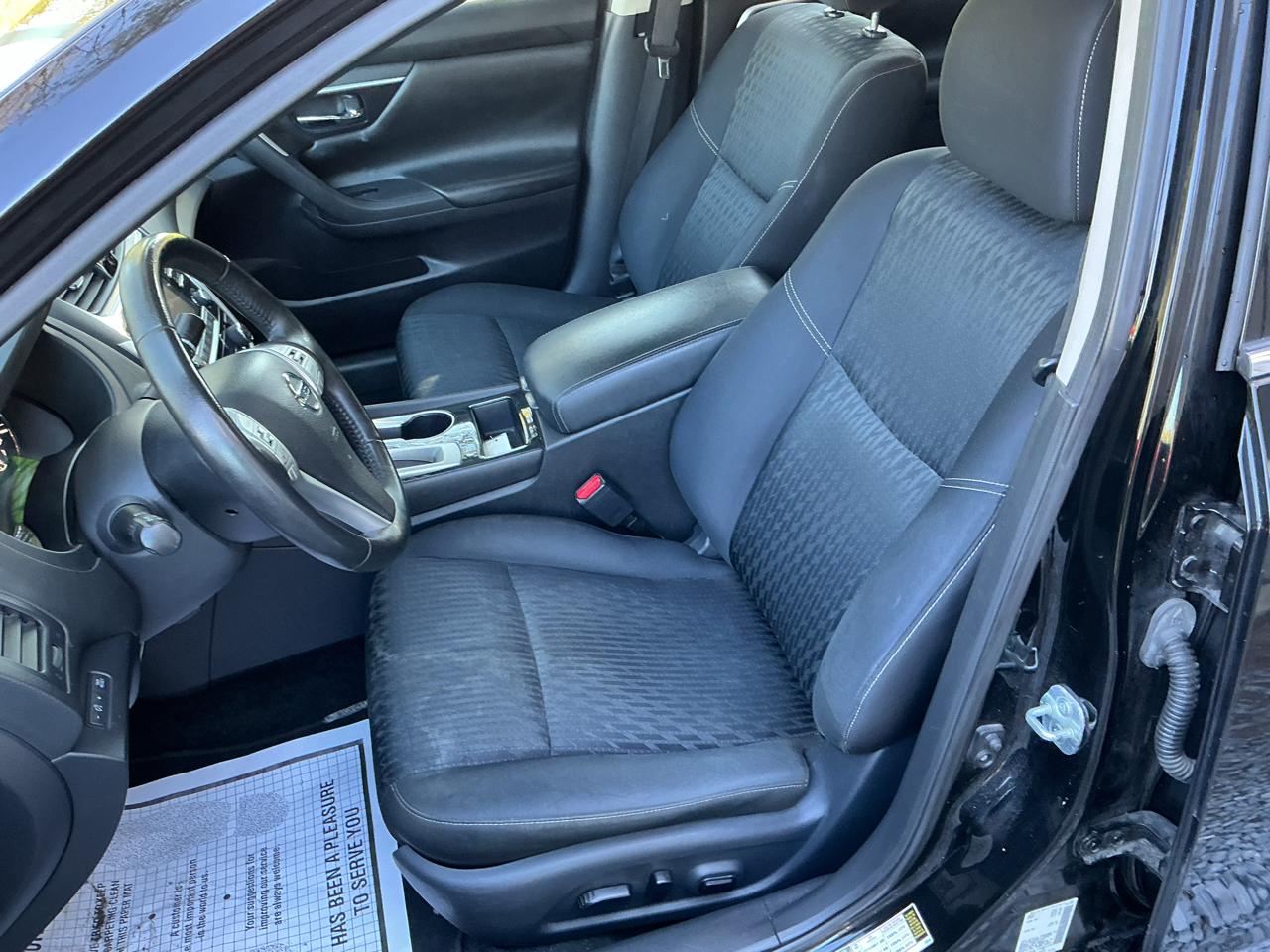 Nissan Altima 2.5 SV Sedan 2018