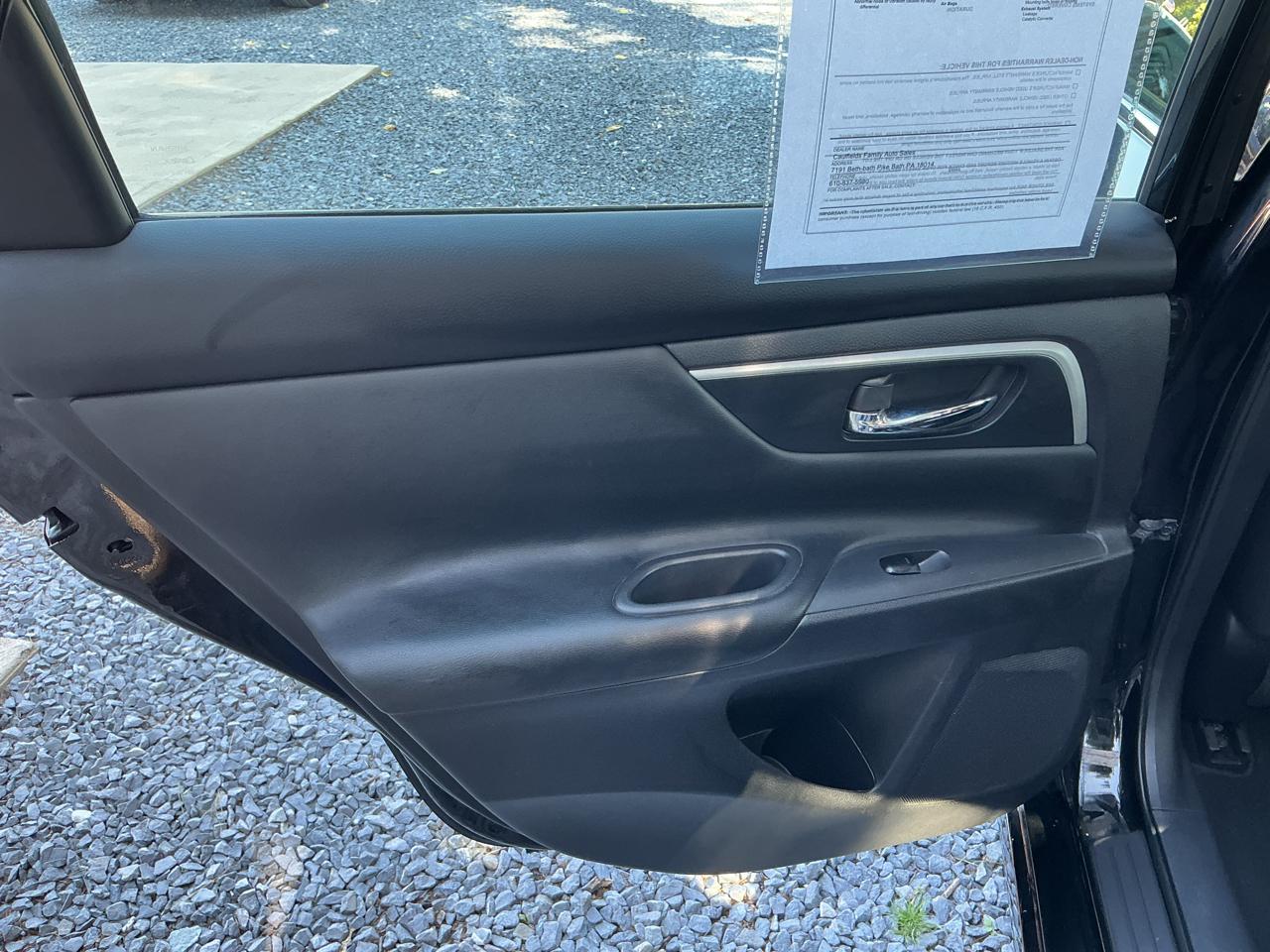 Nissan Altima 2.5 SV Sedan 2018