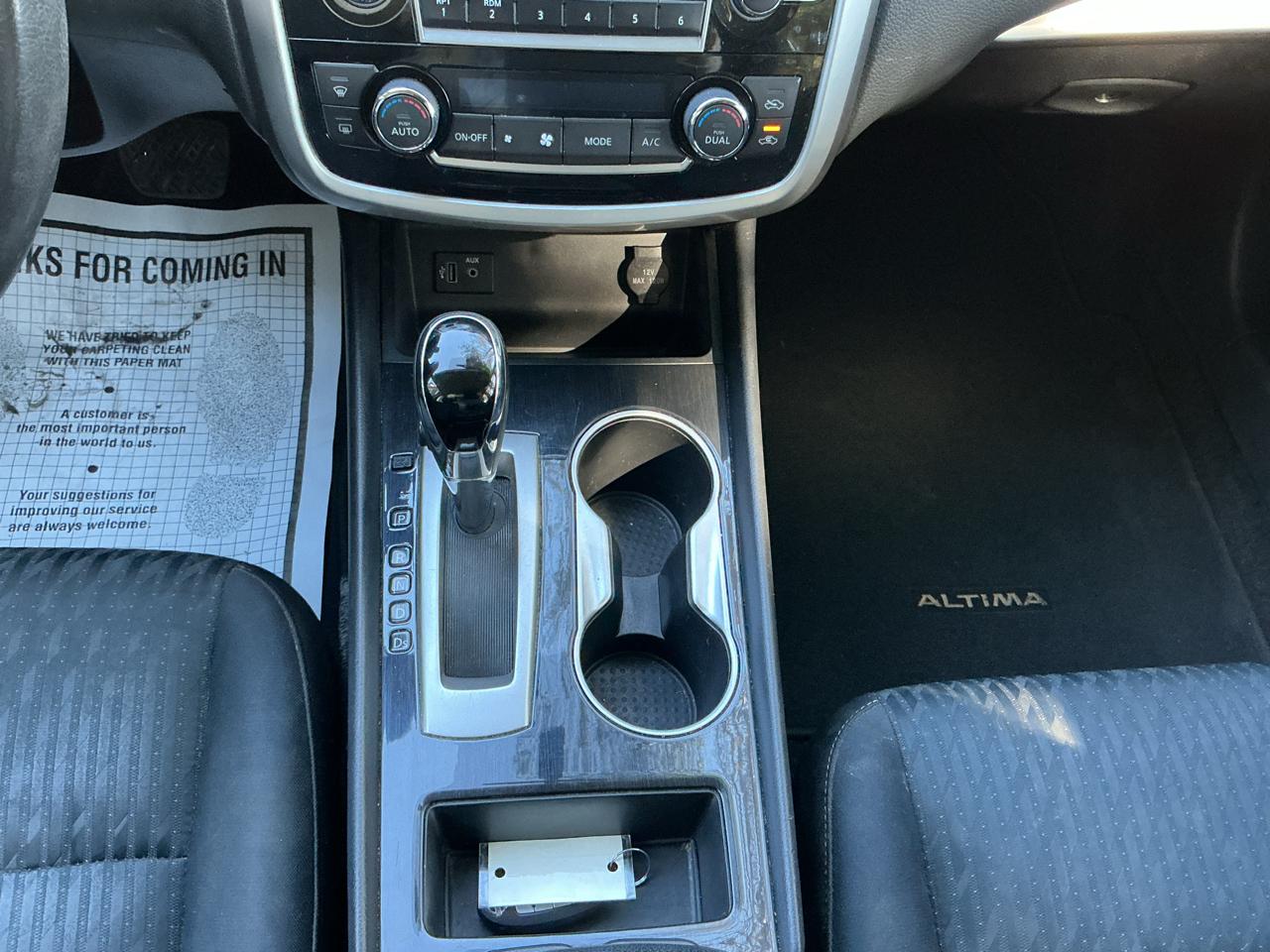 Nissan Altima 2.5 SV Sedan 2018