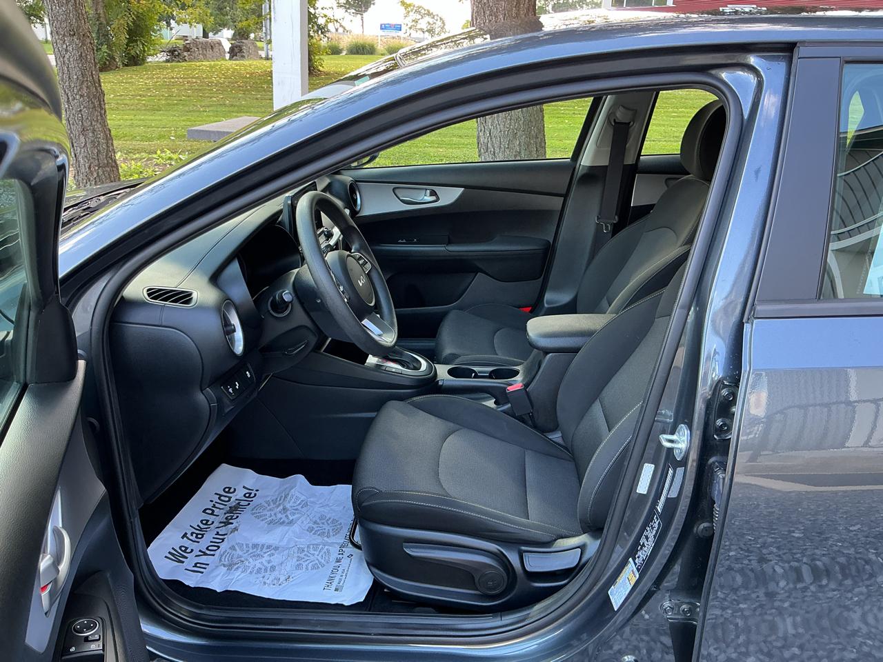 Kia Forte LXS IVT 2023