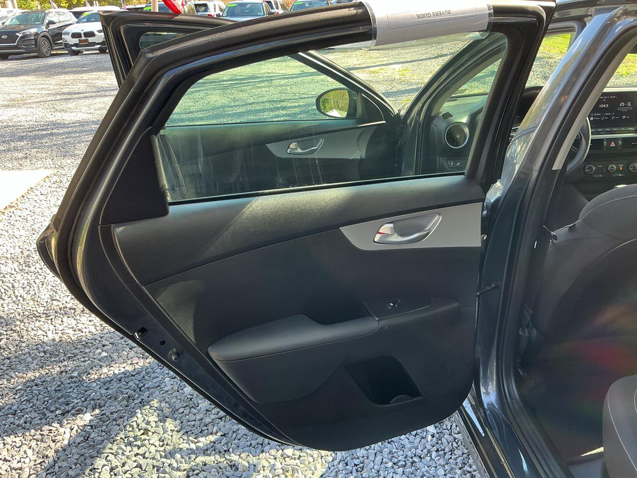 Kia Forte LXS IVT 2023