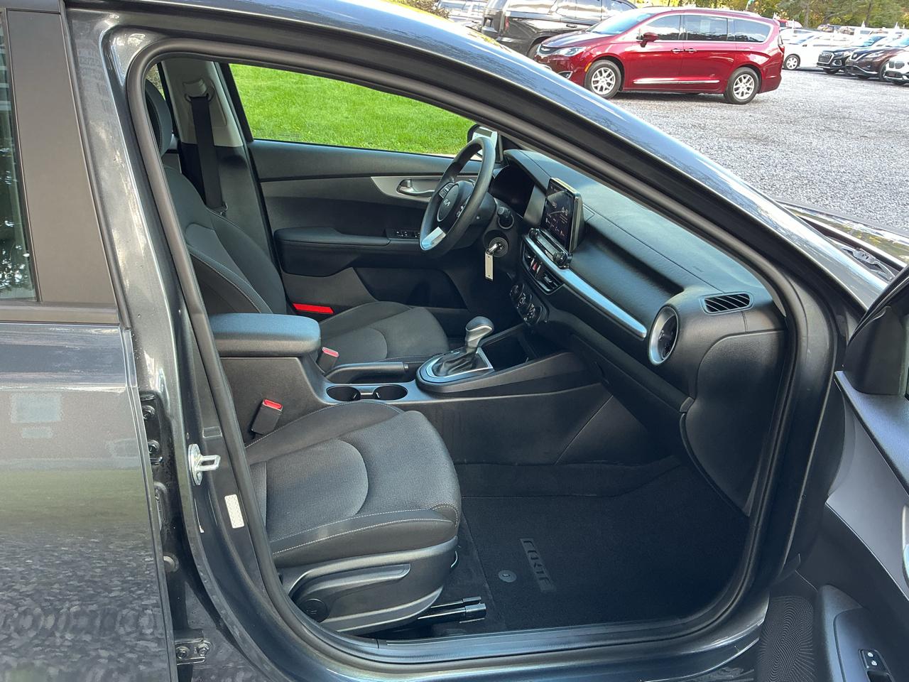 Kia Forte LXS IVT 2023