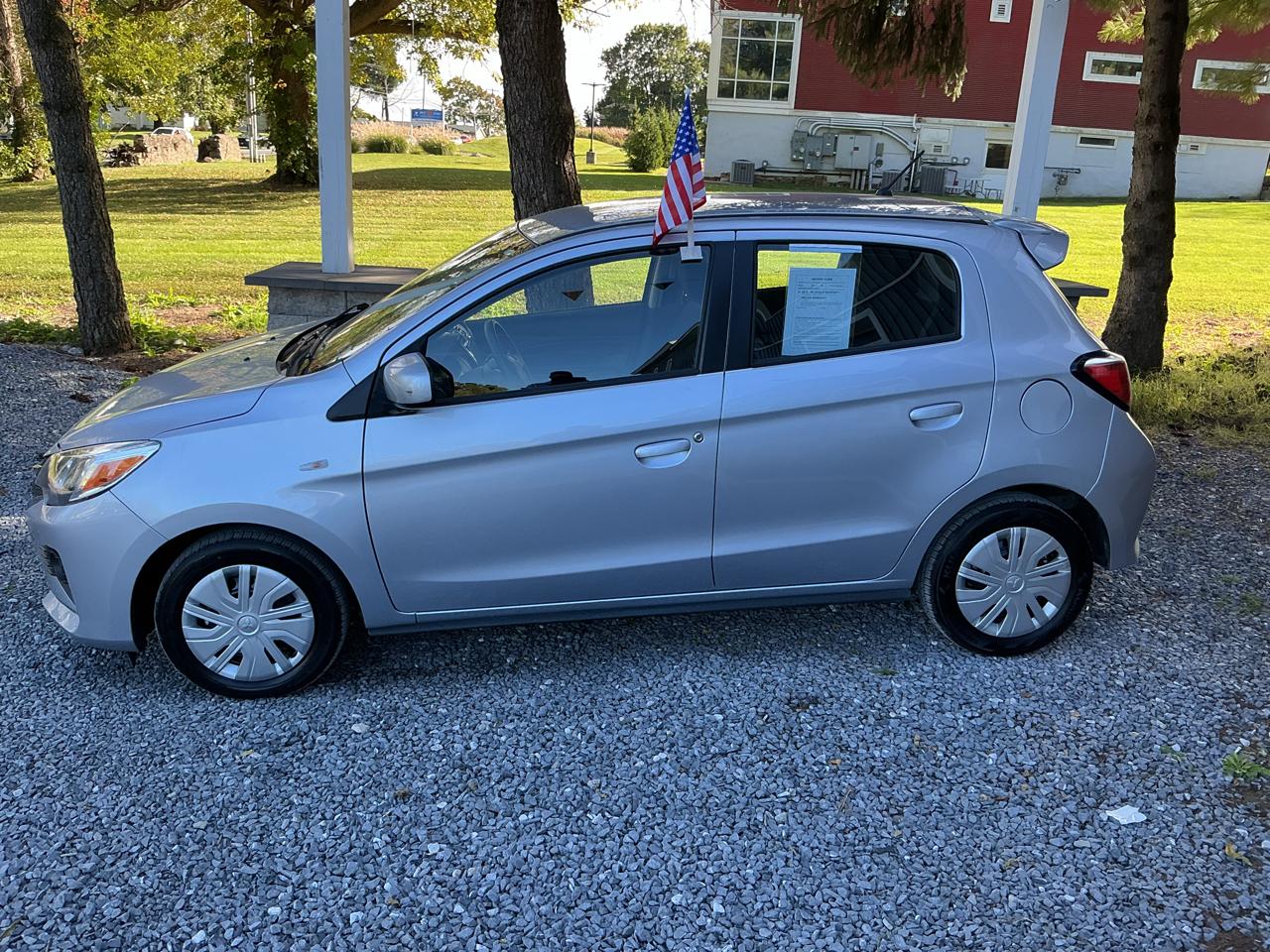 Mitsubishi Mirage ES CVT 2024