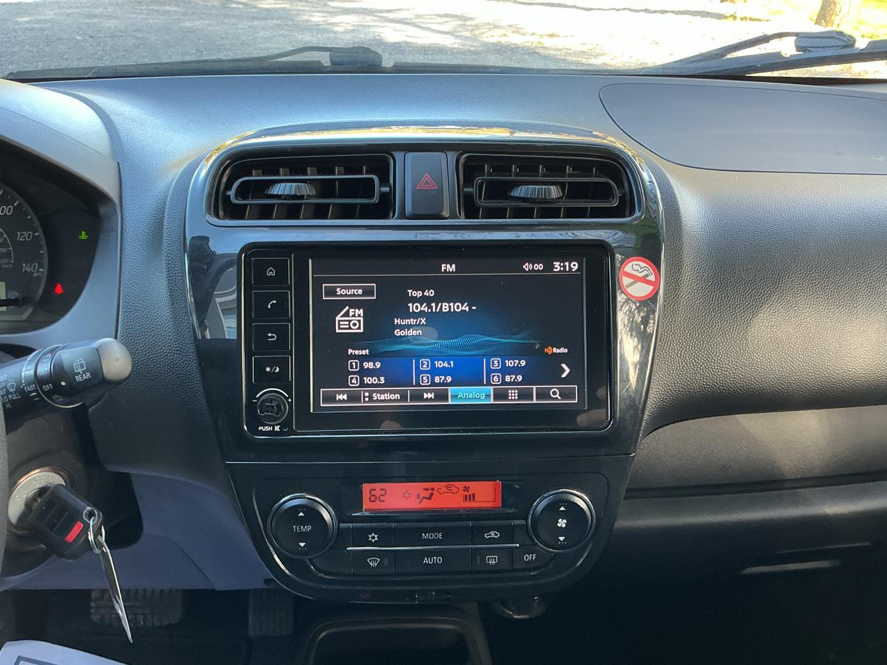 Mitsubishi Mirage ES CVT 2024