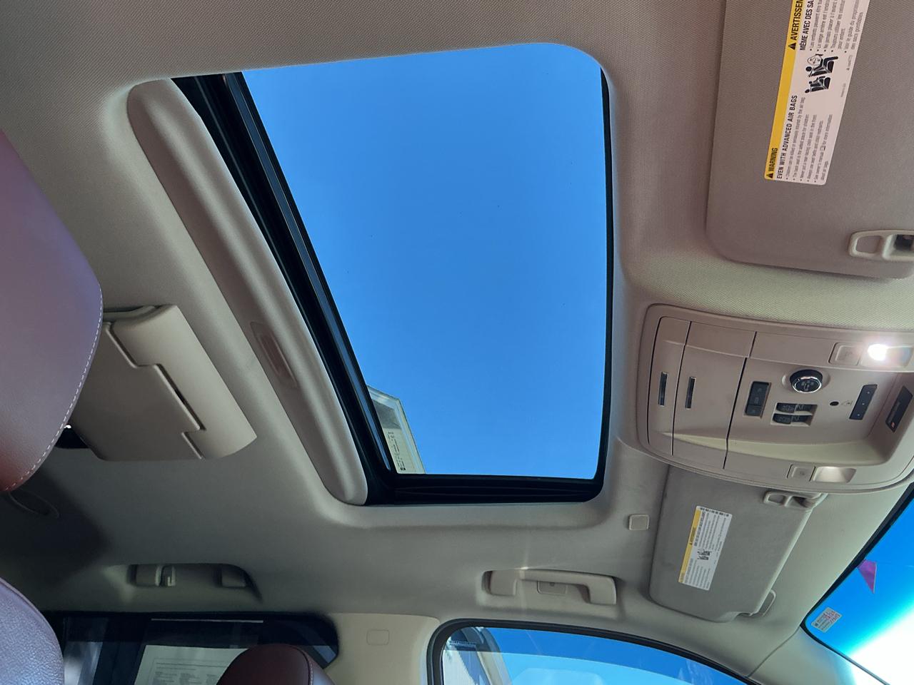 Chevrolet Tahoe 4WD 4dr Premier 2019
