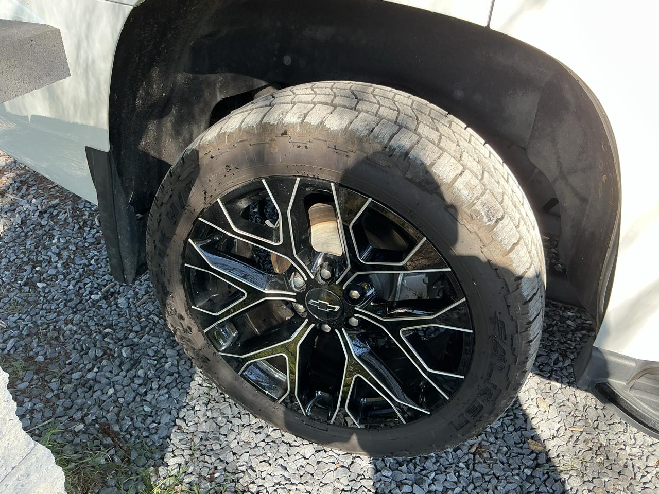 Chevrolet Tahoe 4WD 4dr Premier 2019