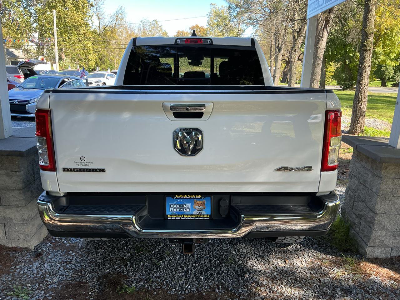 RAM 1500 Big Horn 4x4 Crew Cab 5'7" Box 2020