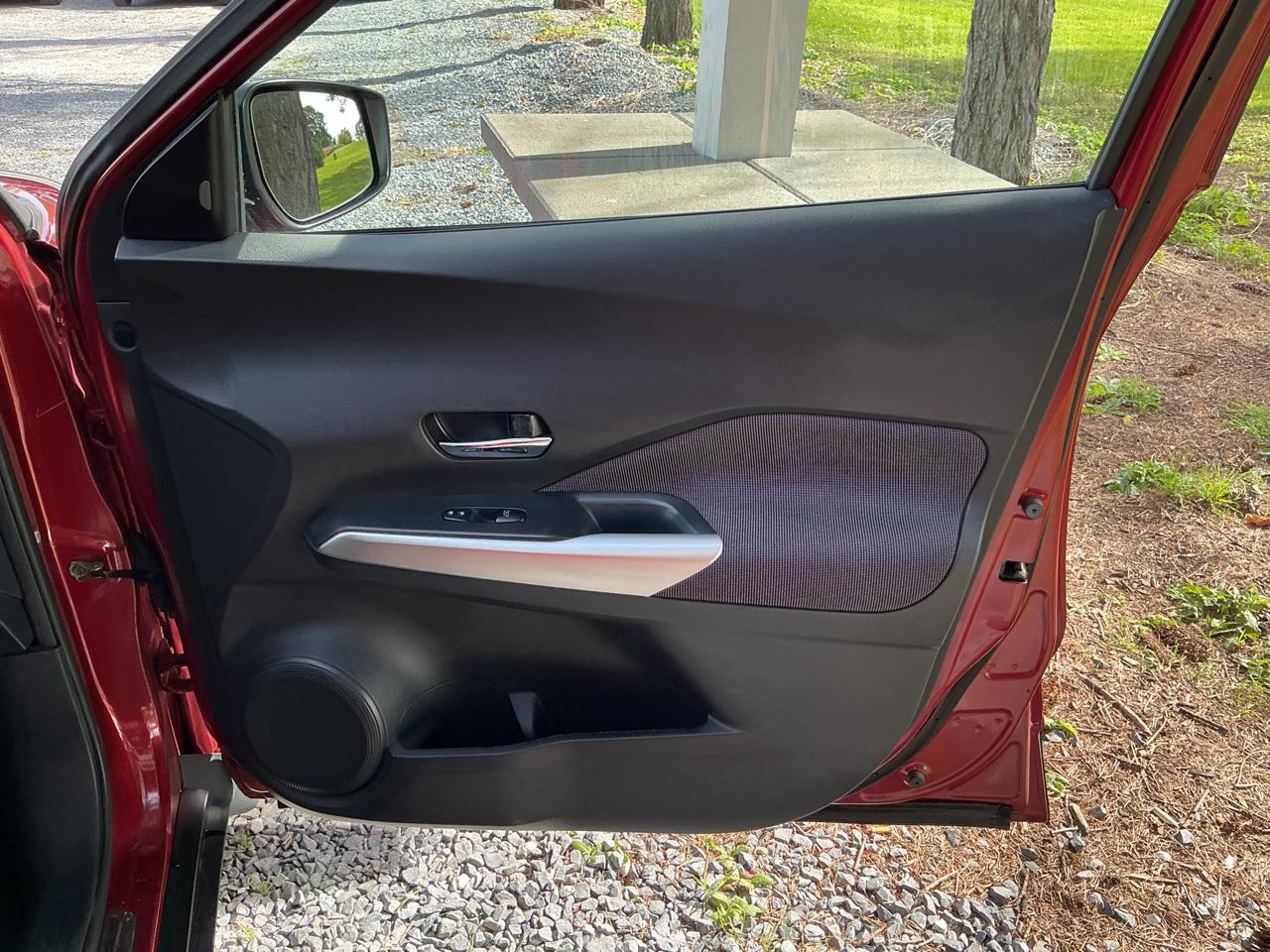 Nissan Kicks SV FWD 2018