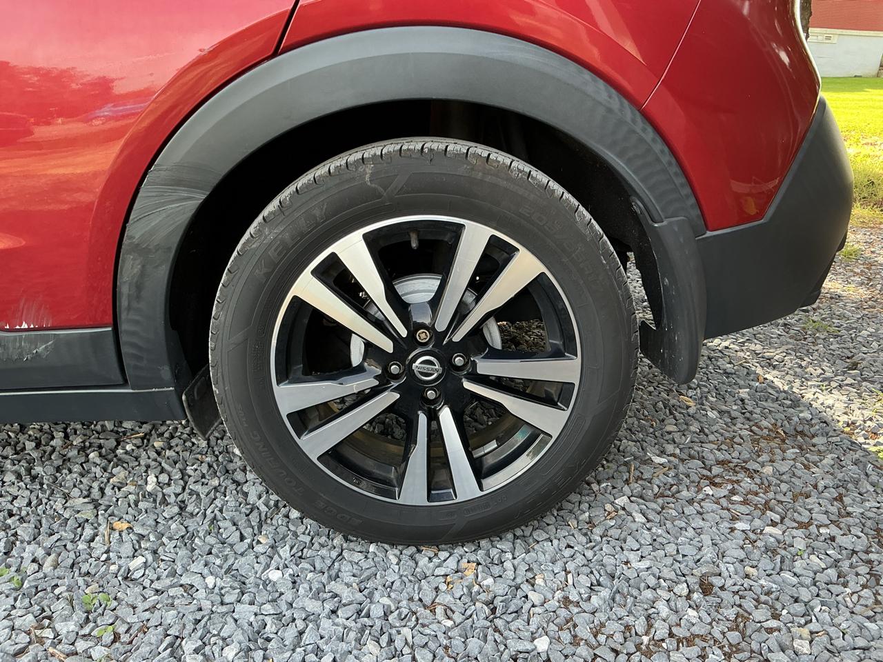 Nissan Kicks SV FWD 2018