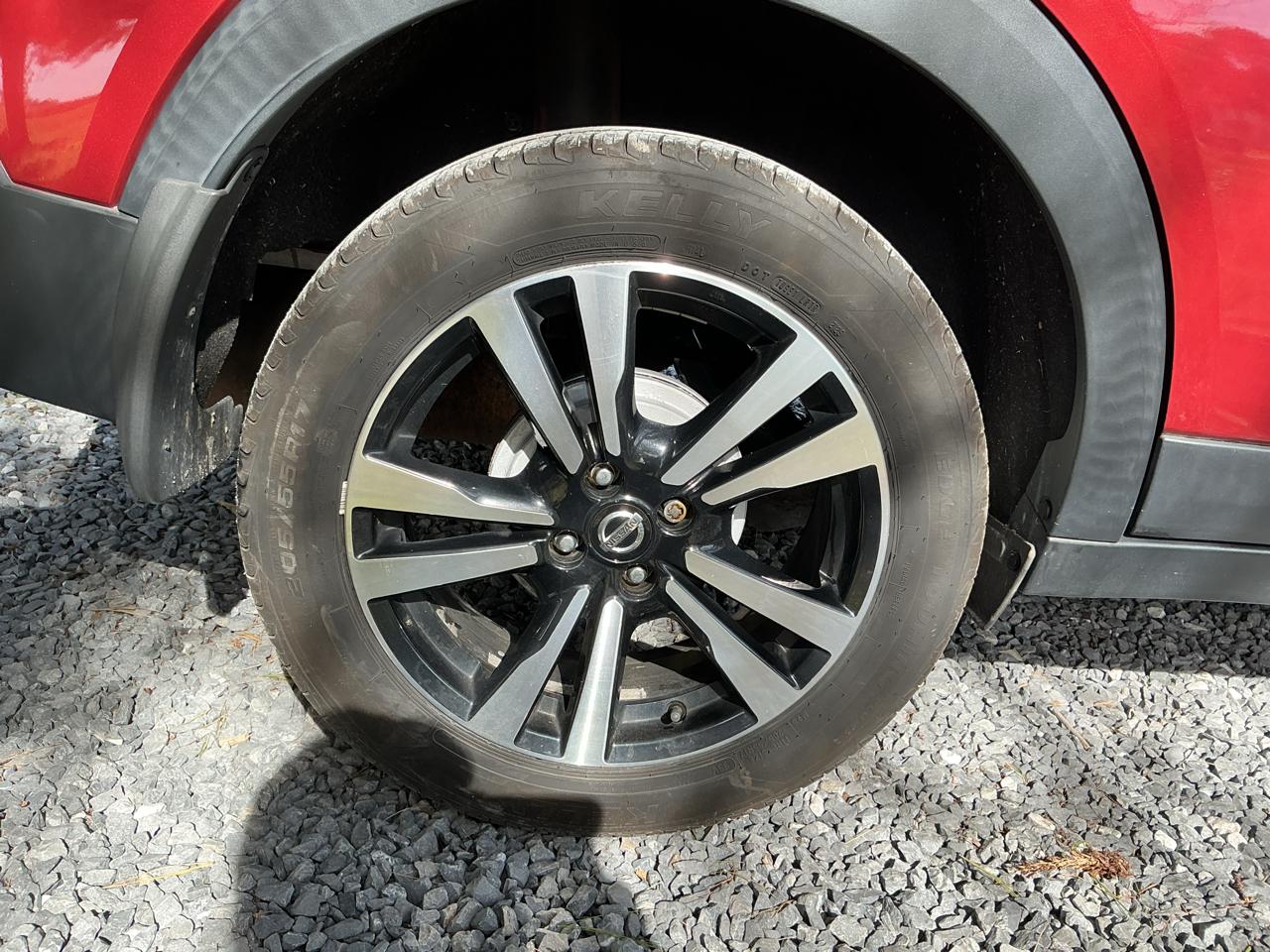 Nissan Kicks SV FWD 2018