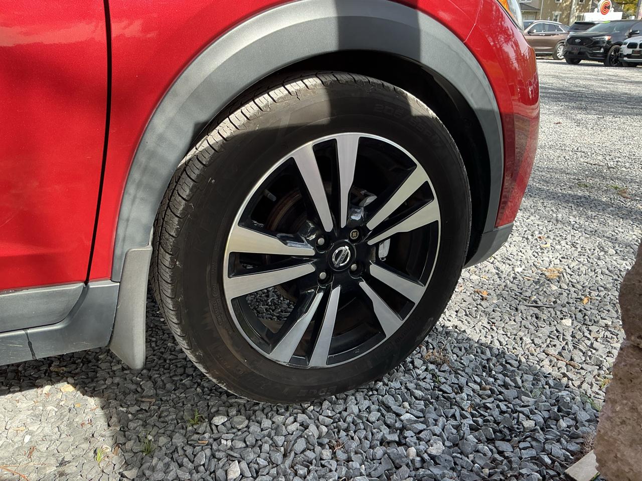 Nissan Kicks SV FWD 2018