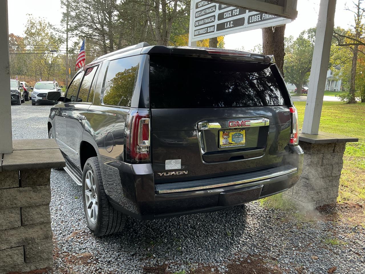GMC Yukon 4WD 4dr Denali 2017
