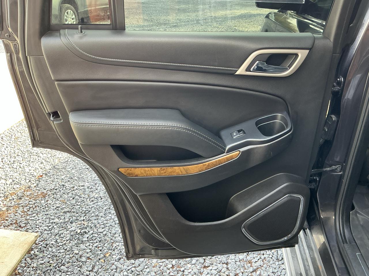 GMC Yukon 4WD 4dr Denali 2017