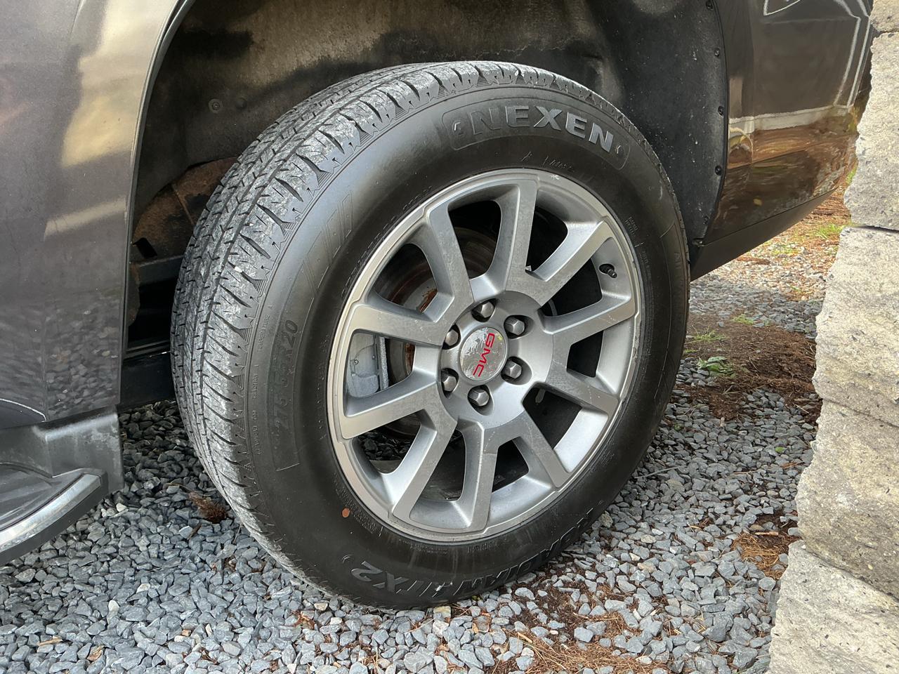 GMC Yukon 4WD 4dr Denali 2017