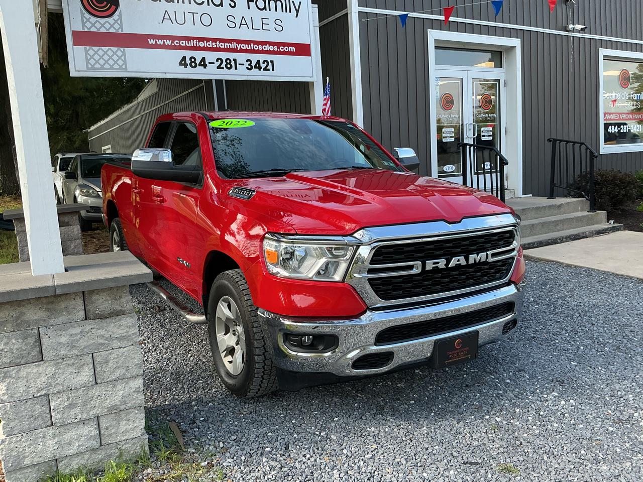 RAM 1500 Big Horn 4x4 Quad Cab 6'4" Box 2022