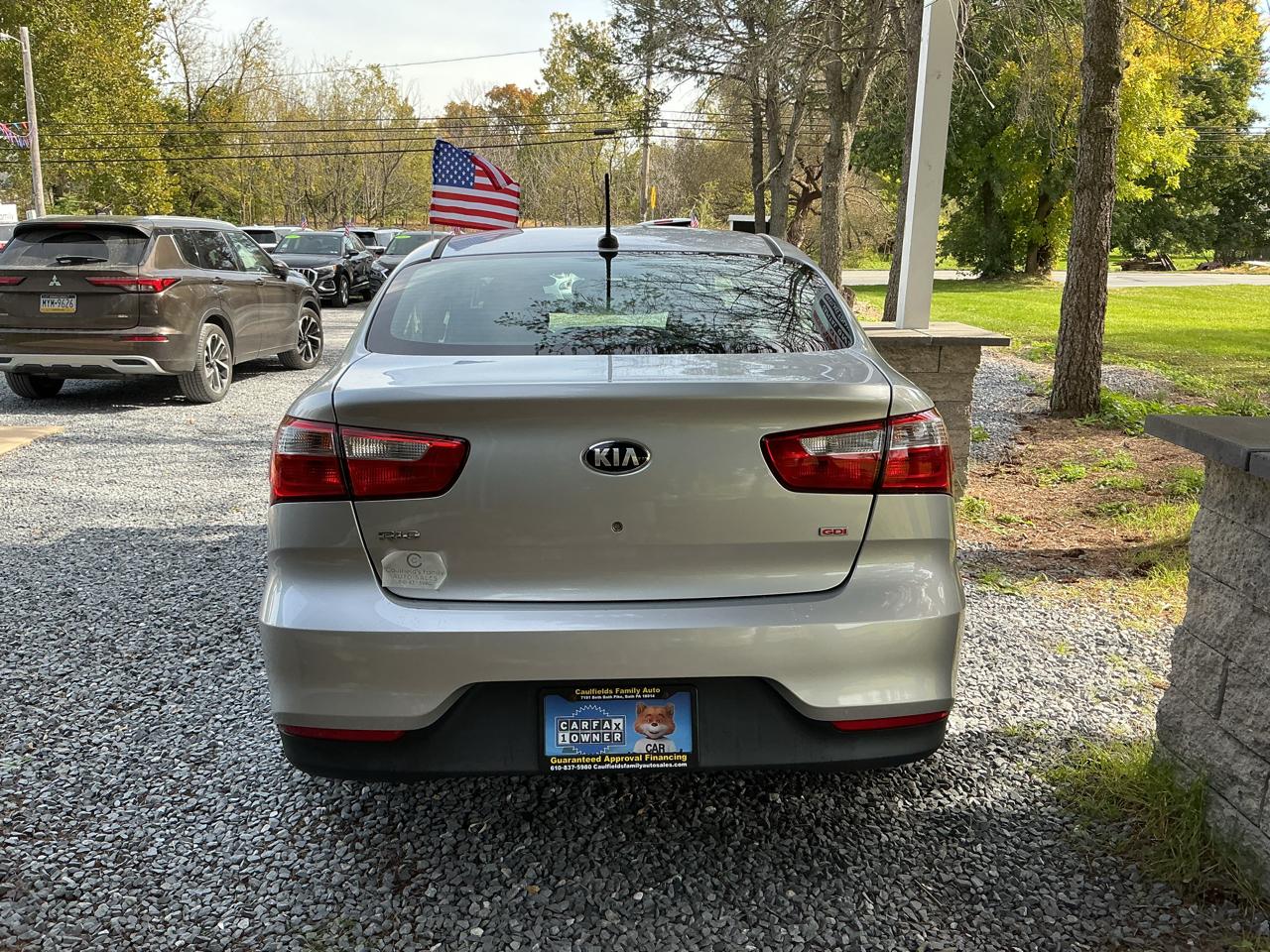 Kia Rio 4dr Sdn Man LX 2016