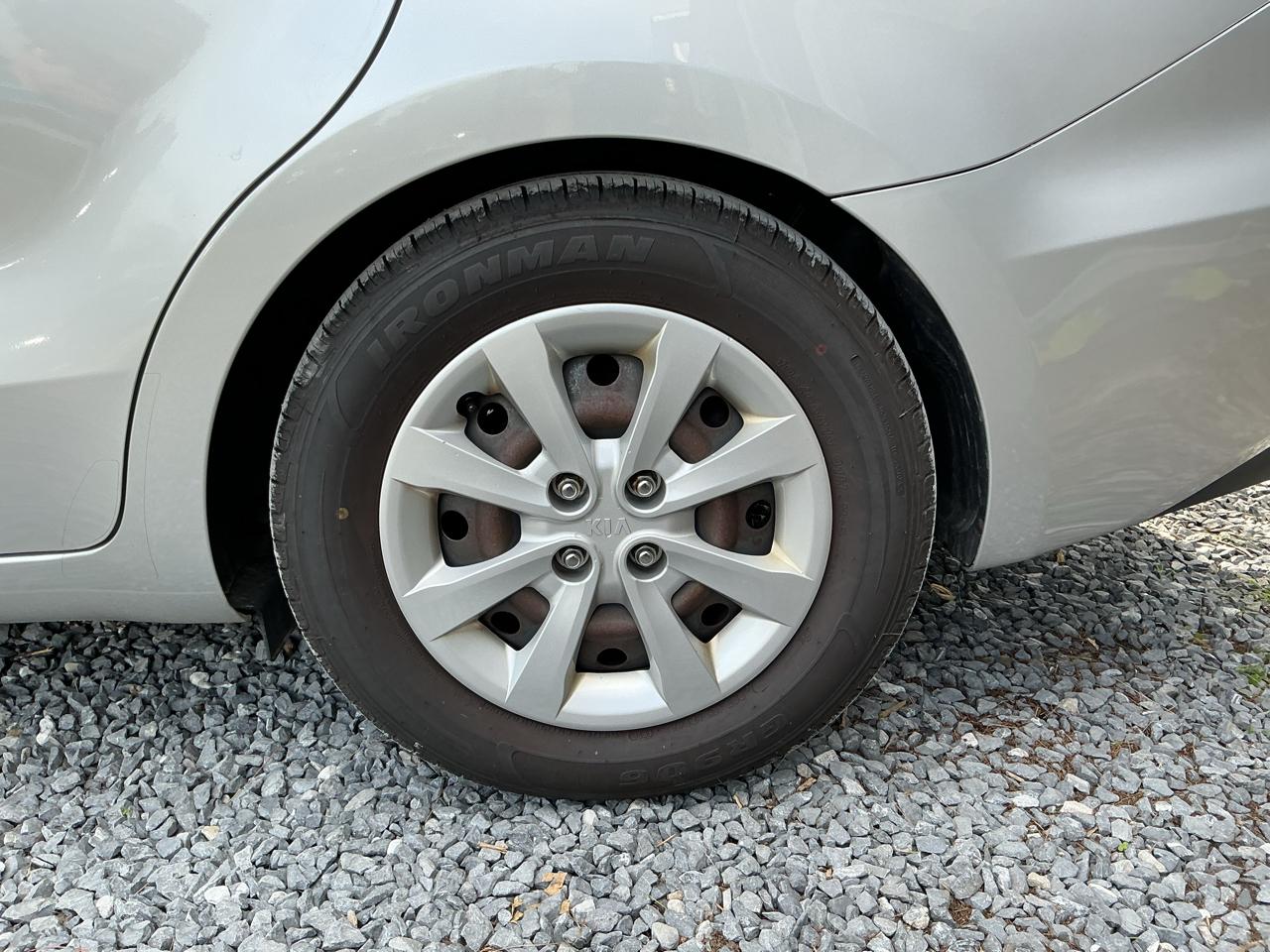 Kia Rio 4dr Sdn Man LX 2016