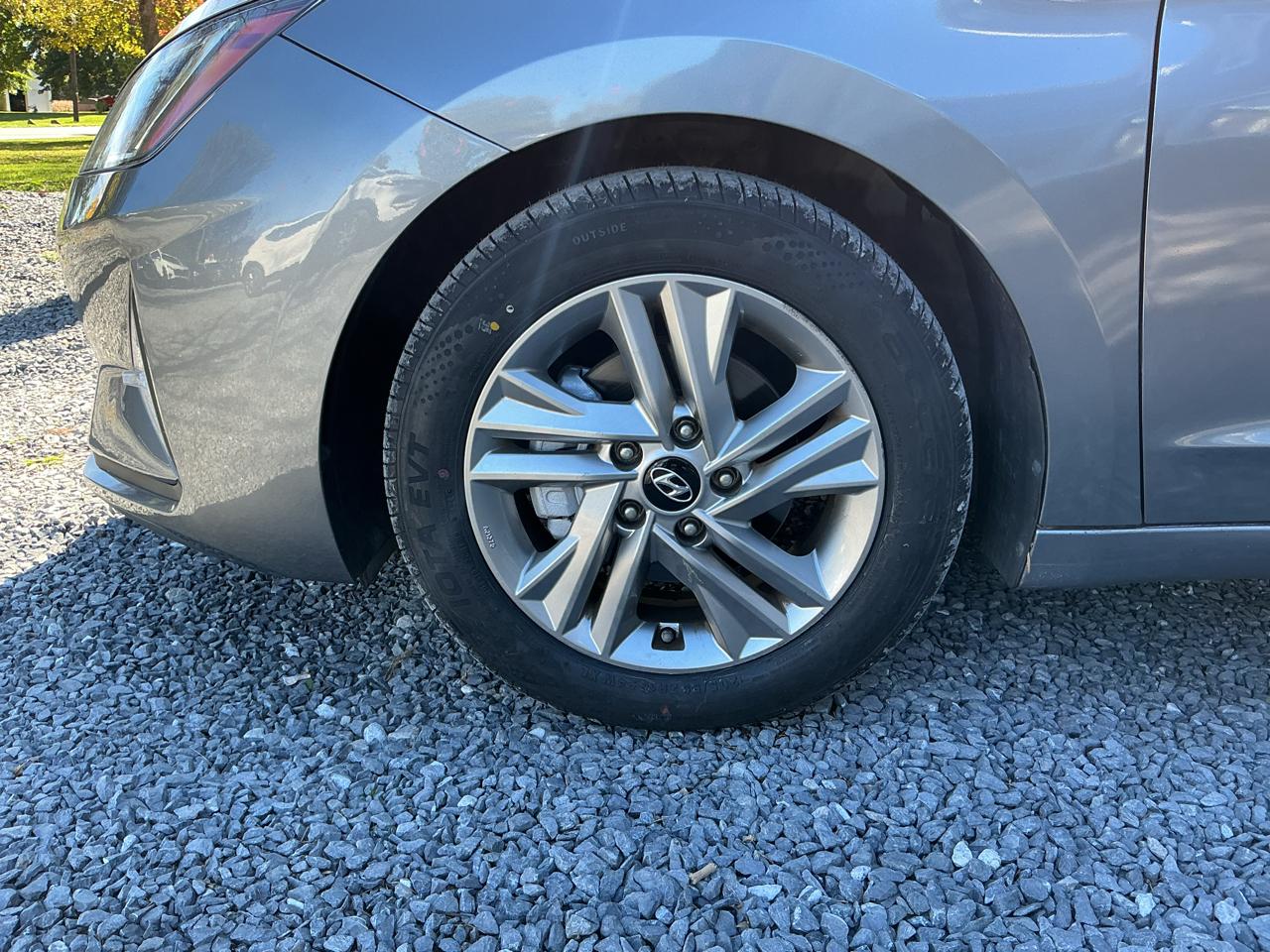 Hyundai Elantra SEL Auto 2019