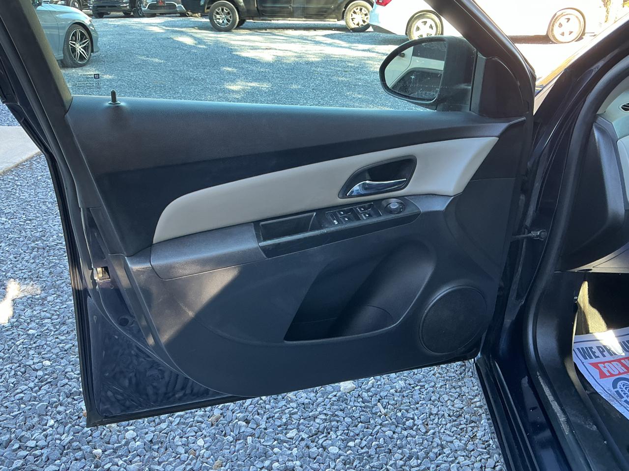 Chevrolet Cruze 4dr Sdn Auto LS 2014