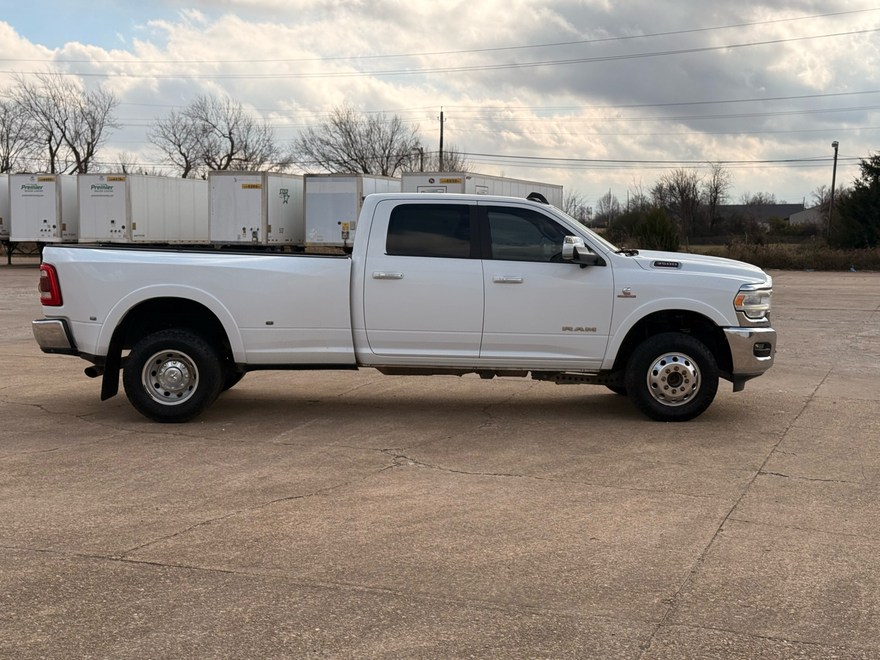 RAM 3500 Laramie Crew Cab LWB 4WD DRW 2019