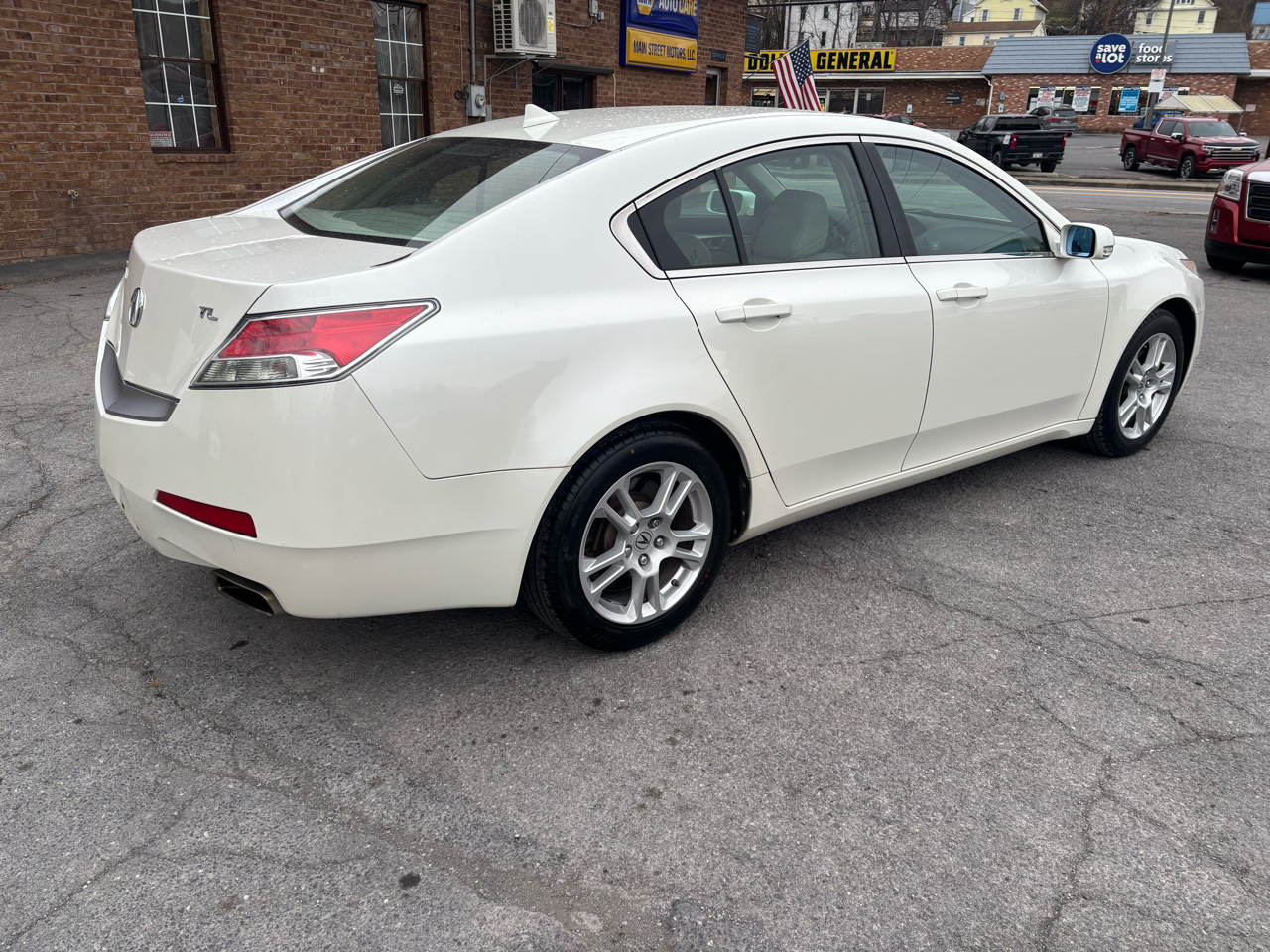 Acura TL 5-Speed AT 2011
