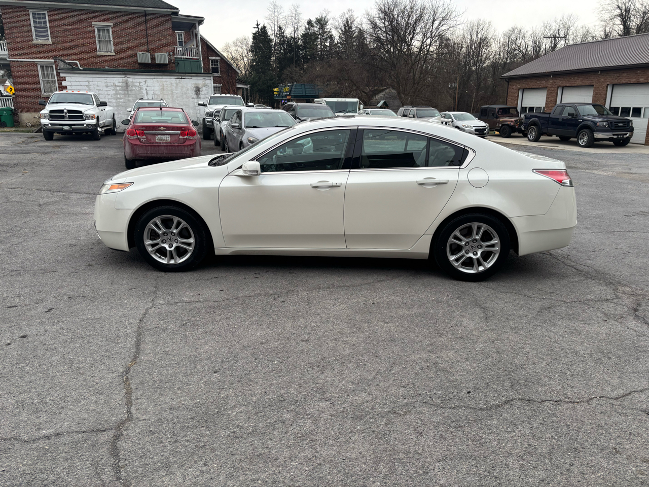 Acura TL 5-Speed AT 2011