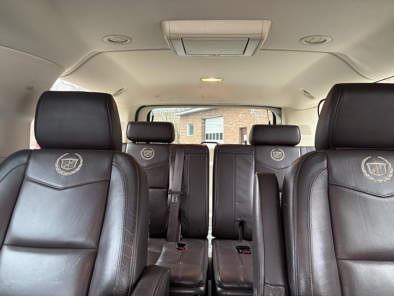 Cadillac Escalade  2012