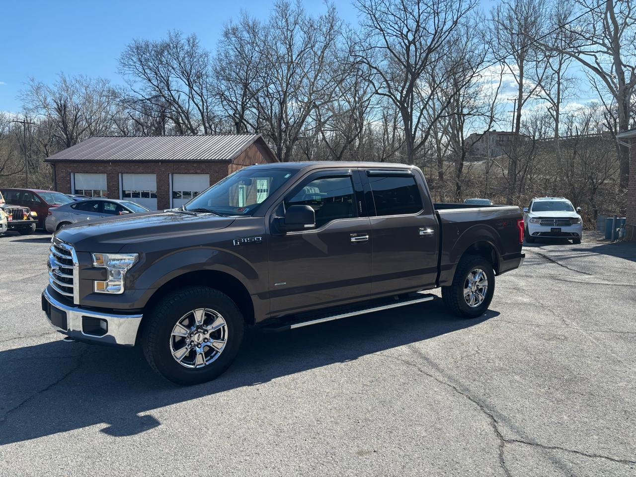 Ford F-150 Lariat SuperCrew 5.5-ft. Bed 4WD 2016