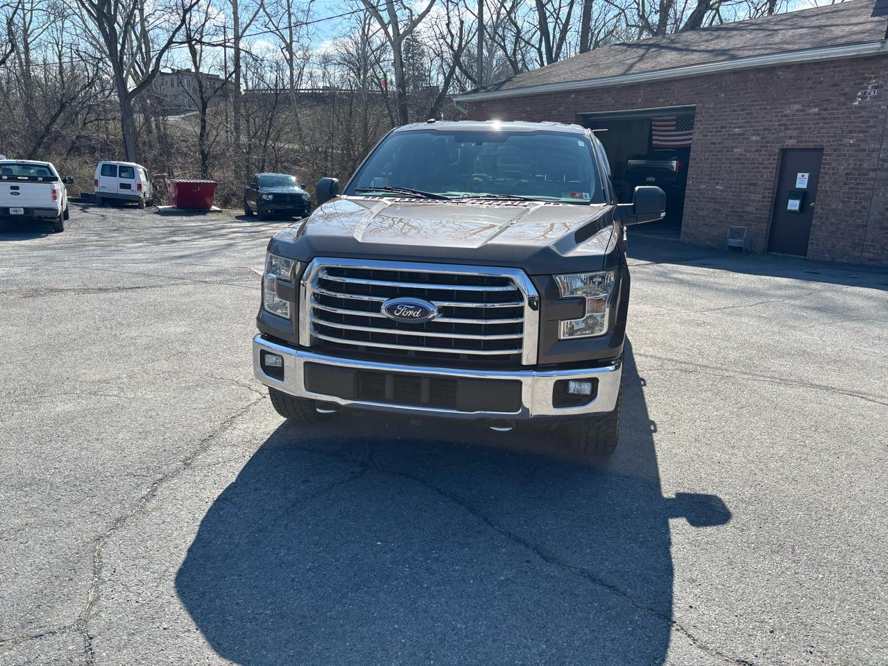 Ford F-150 Lariat SuperCrew 5.5-ft. Bed 4WD 2016