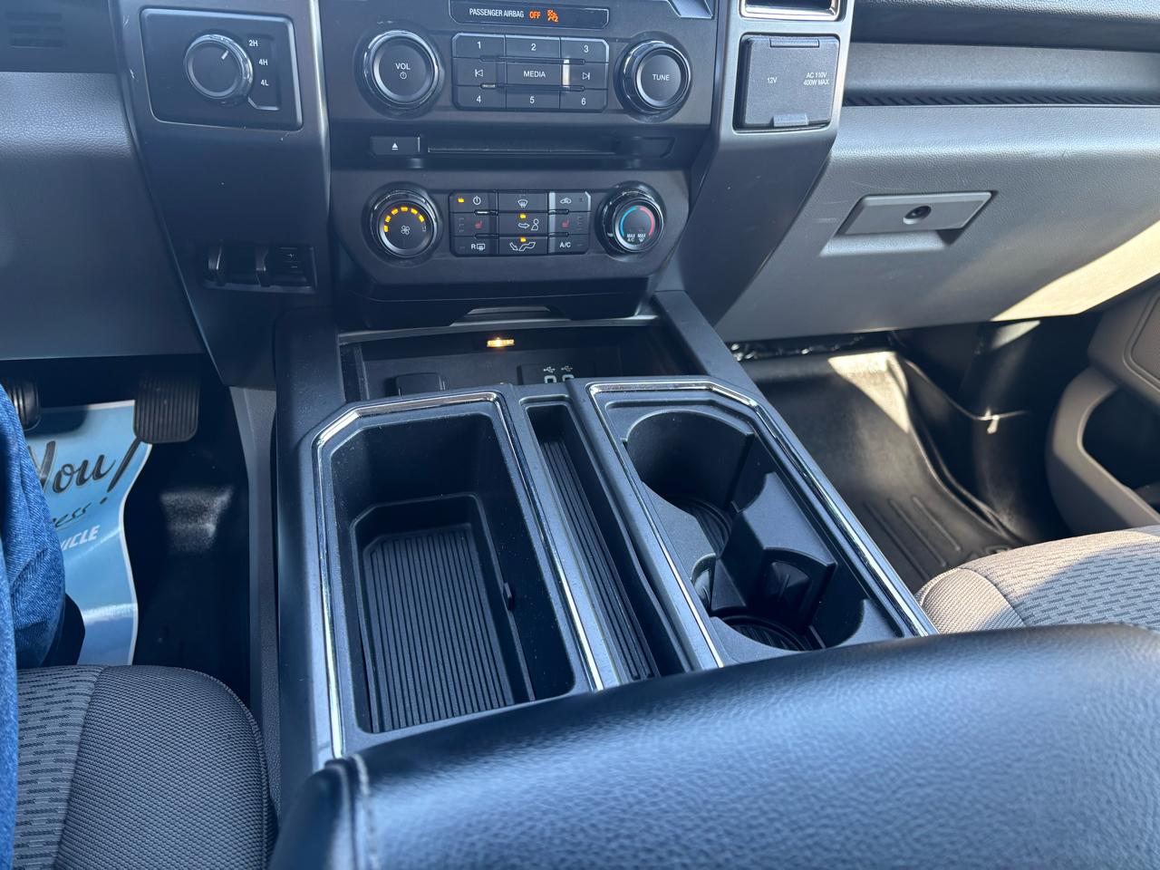 Ford F-150 Lariat SuperCrew 5.5-ft. Bed 4WD 2016