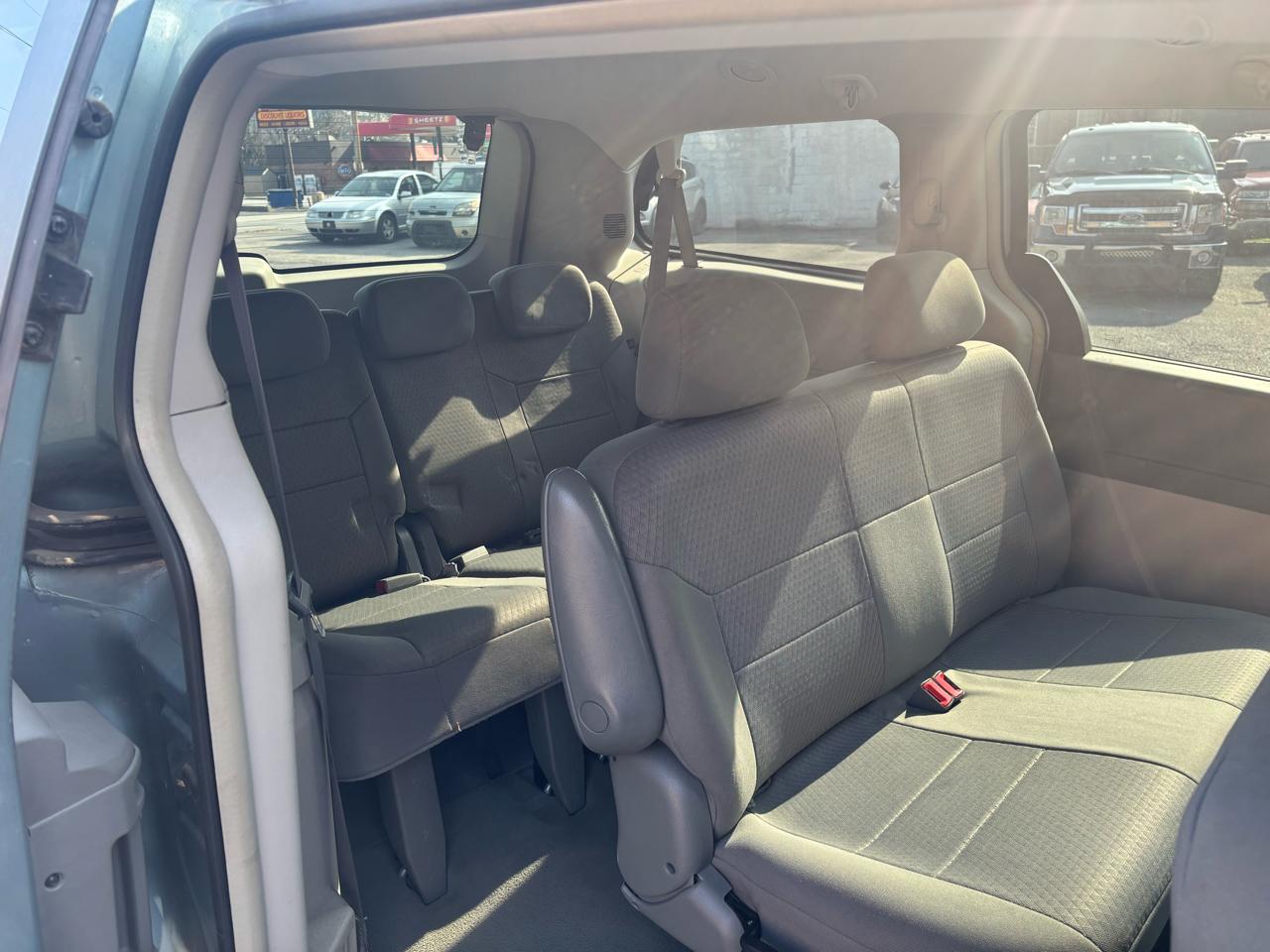 Chrysler Town & Country  2008