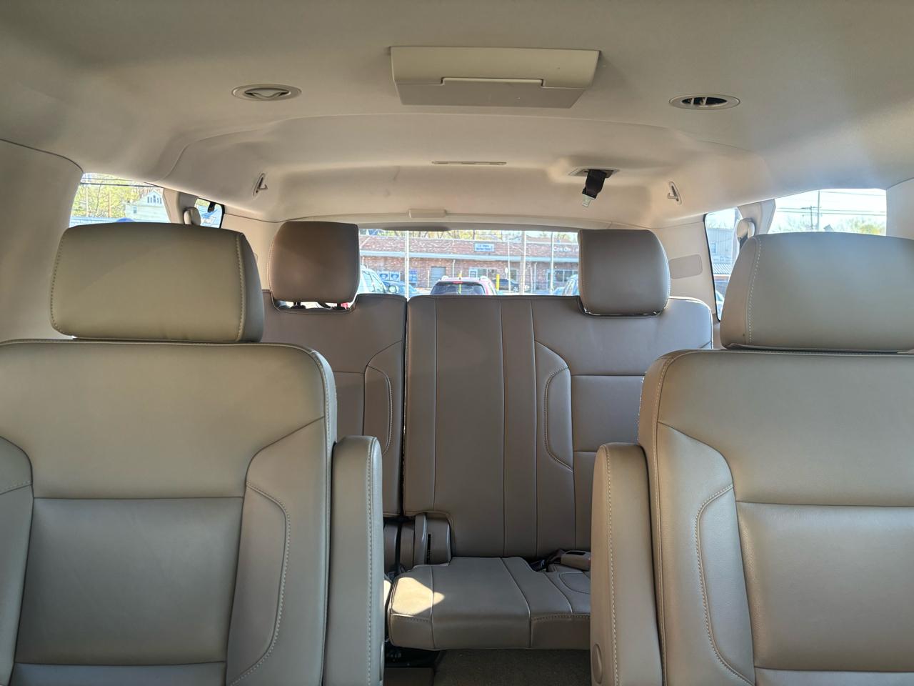 Chevrolet Suburban  2017